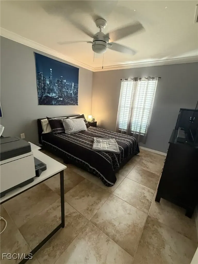 3917 Agualinda Boulevard Cape Coral FL 33914