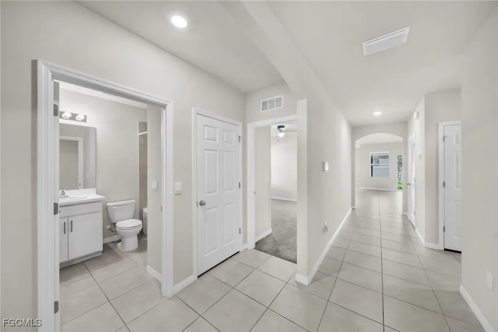 1905 NW 23rd Street Cape Coral FL 33993