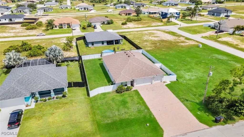 1905 NW 23rd Street Cape Coral FL 33993