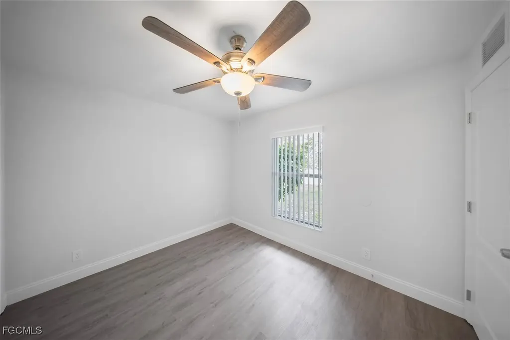 1213 NE 6th Avenue Cape Coral FL 33909