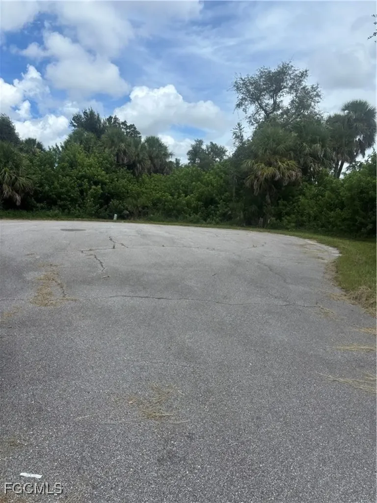 111 Bebb Court Rotonda West FL 33947