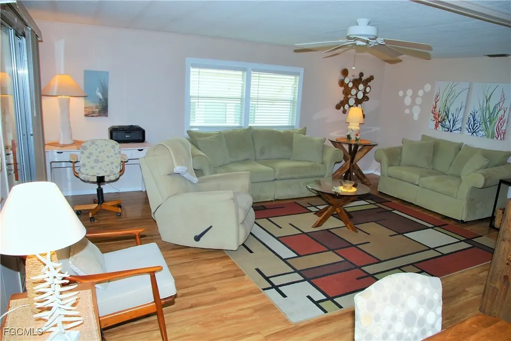 395 Snead Drive North Fort Myers FL 33903