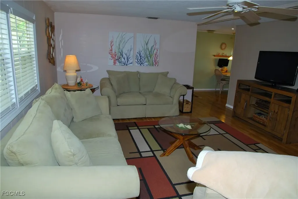 395 Snead Drive North Fort Myers FL 33903