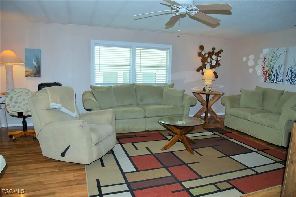 395 Snead Drive North Fort Myers FL 33903