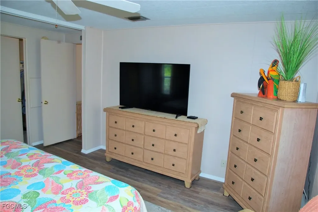 395 Snead Drive North Fort Myers FL 33903