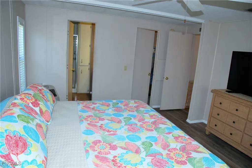 395 Snead Drive North Fort Myers FL 33903