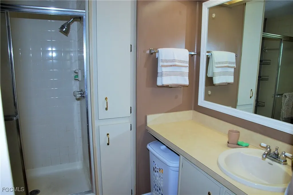 395 Snead Drive North Fort Myers FL 33903