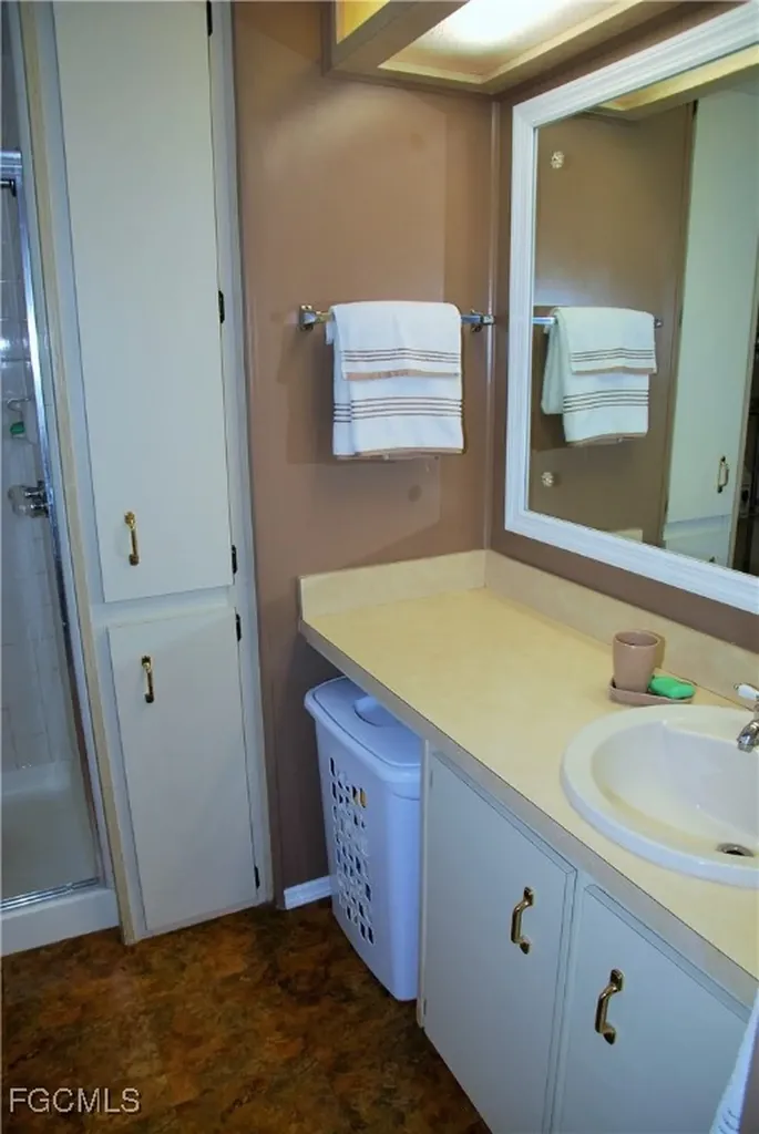 395 Snead Drive North Fort Myers FL 33903