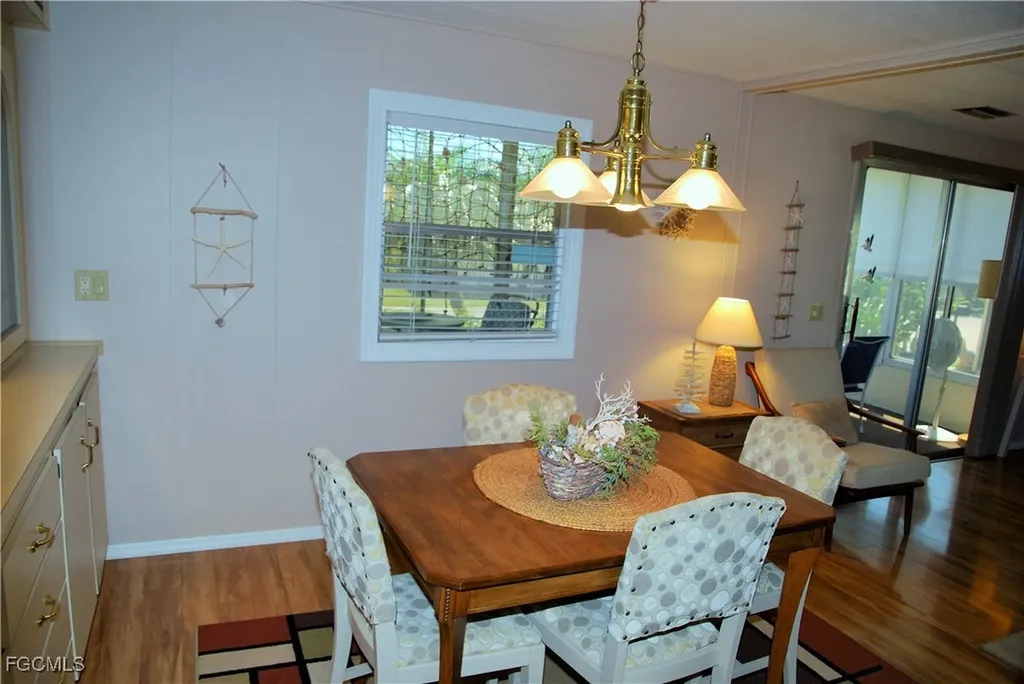 395 Snead Drive North Fort Myers FL 33903