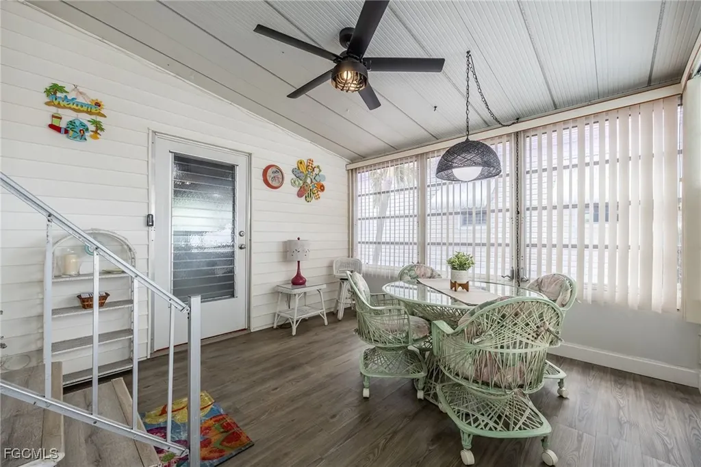 101 Elise Drive Fort Myers FL 33908