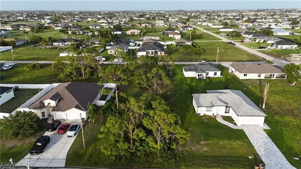 409 NW 26th Place Cape Coral FL 33993
