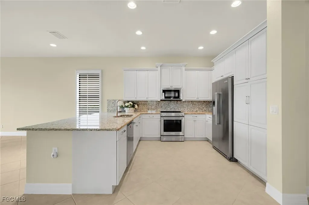 11643 Meadowrun Circle Fort Myers FL 33913