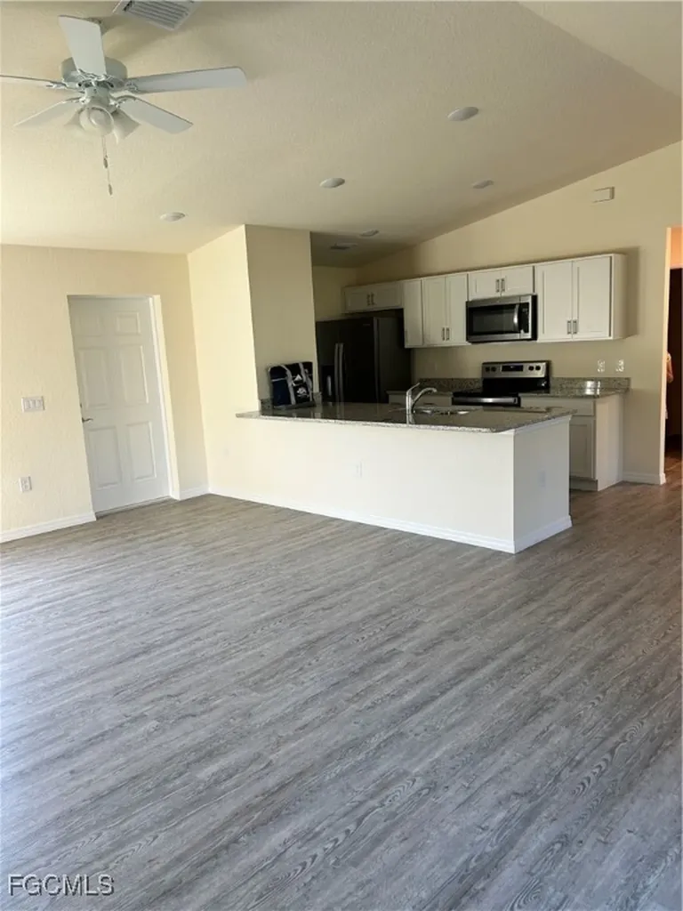 1031 S Bronze Court Labelle FL 33935