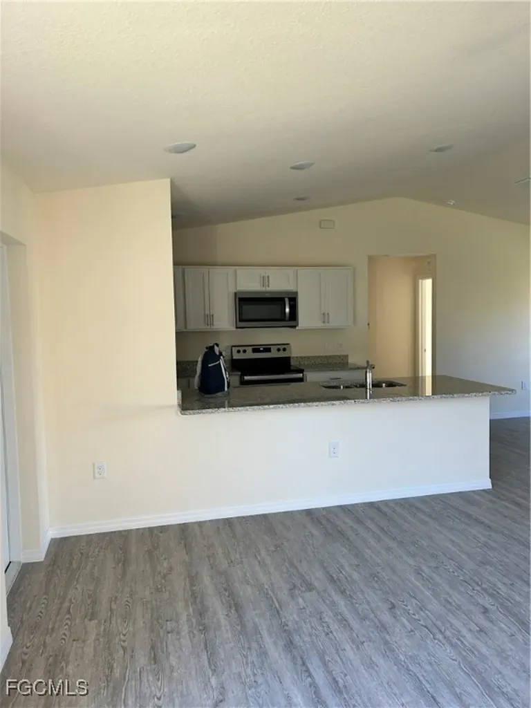1031 S Bronze Court Labelle FL 33935