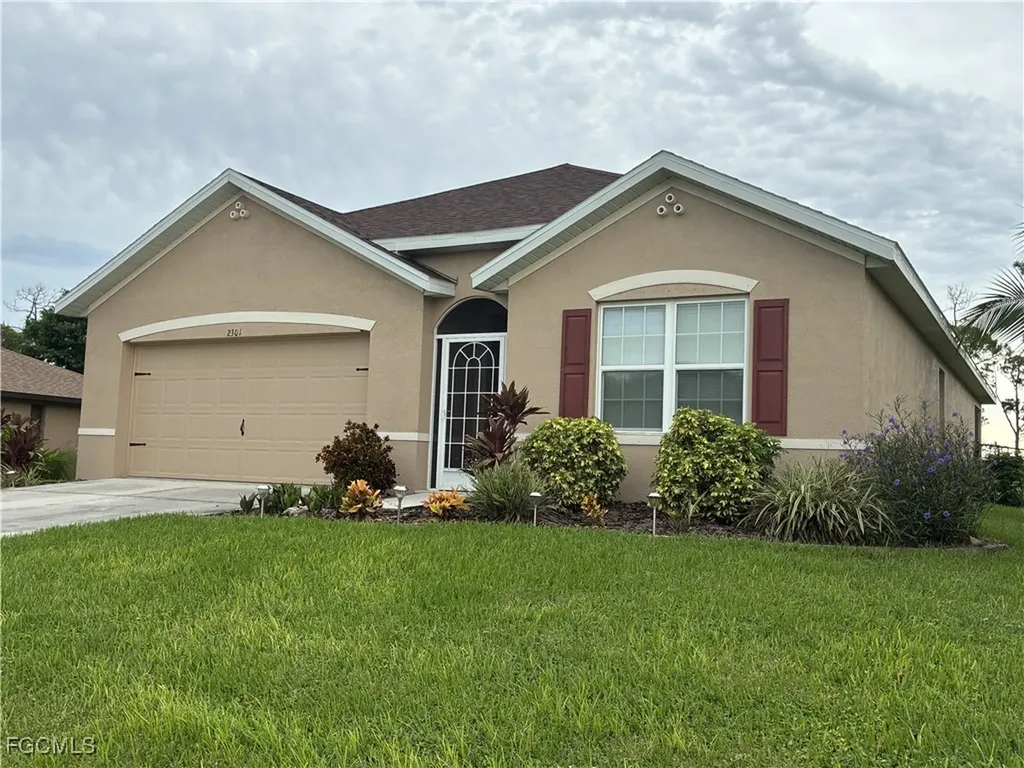 2301 SW 38th Terrace Cape Coral FL 33914