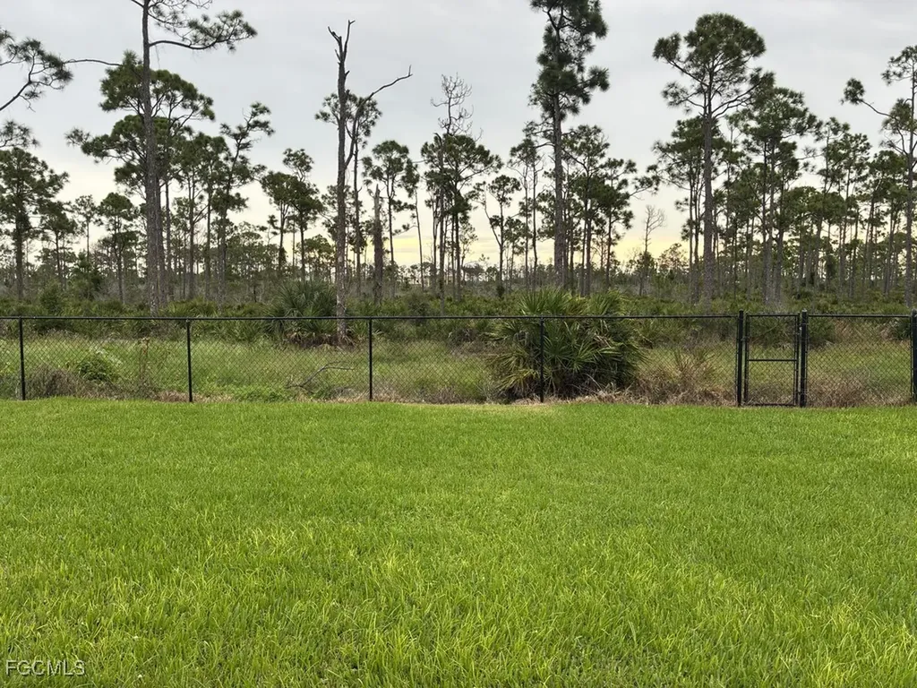 2301 SW 38th Terrace Cape Coral FL 33914