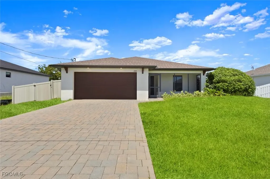 2705 NW 5th Terrace Cape Coral FL 33993
