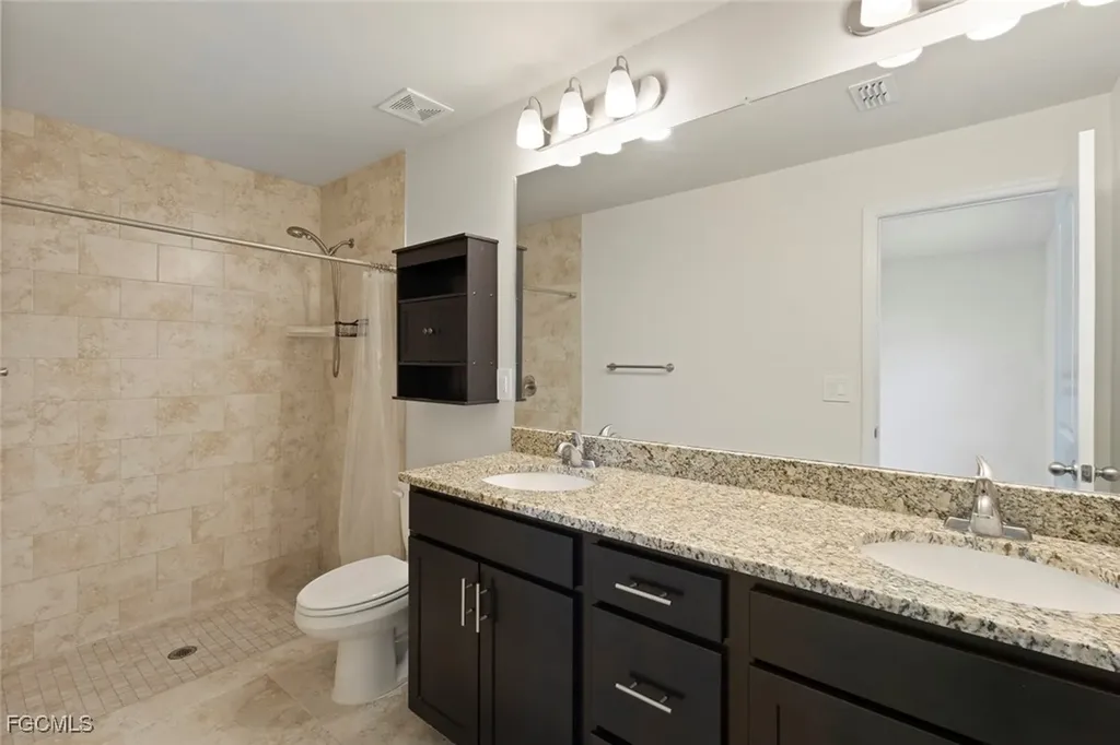 2705 NW 5th Terrace Cape Coral FL 33993