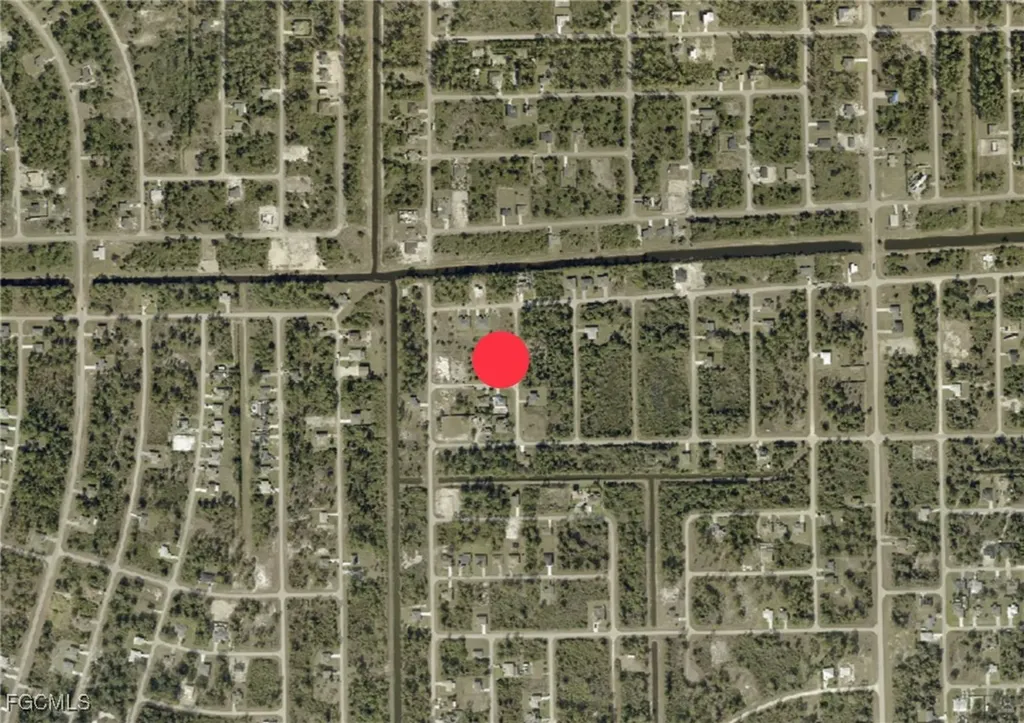 1119/1121 Dean Street E Lehigh Acres FL 33974