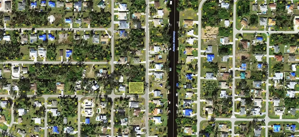 18506 Limberlos Avenue Port Charlotte FL 33948
