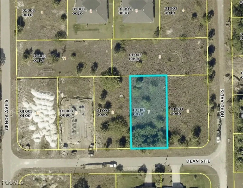 1115/1117 Dean Street E Lehigh Acres FL 33974