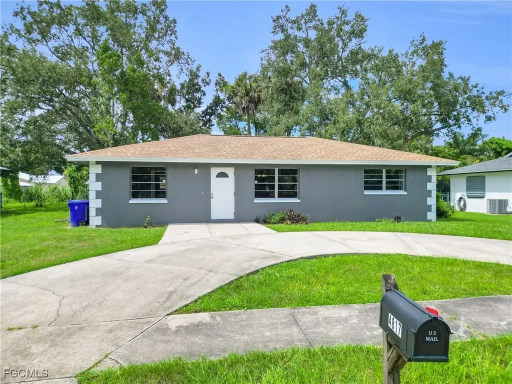 4817 Zana Drive Fort Myers FL 33905