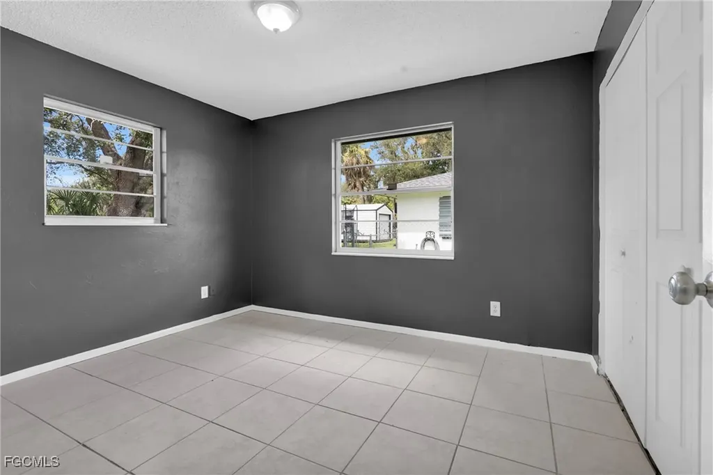 4817 Zana Drive Fort Myers FL 33905