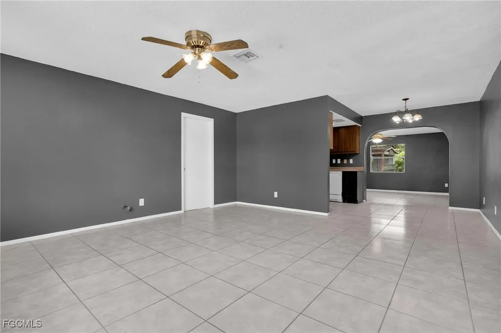 4817 Zana Drive Fort Myers FL 33905