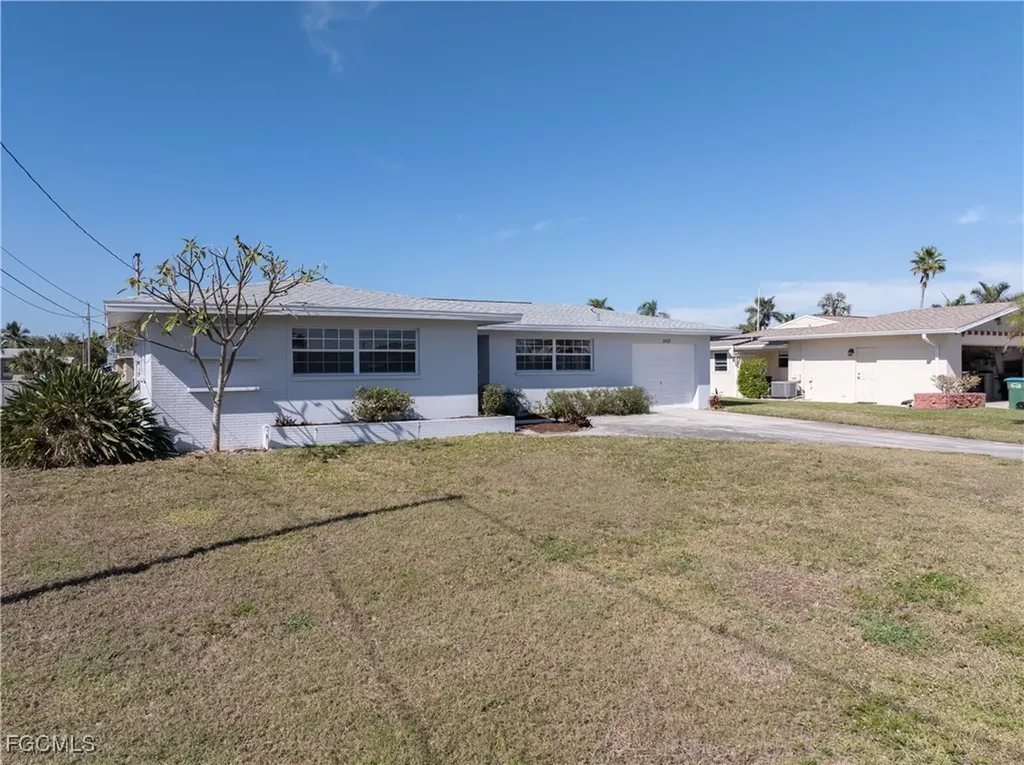 3102 SE 18th Avenue Cape Coral FL 33904