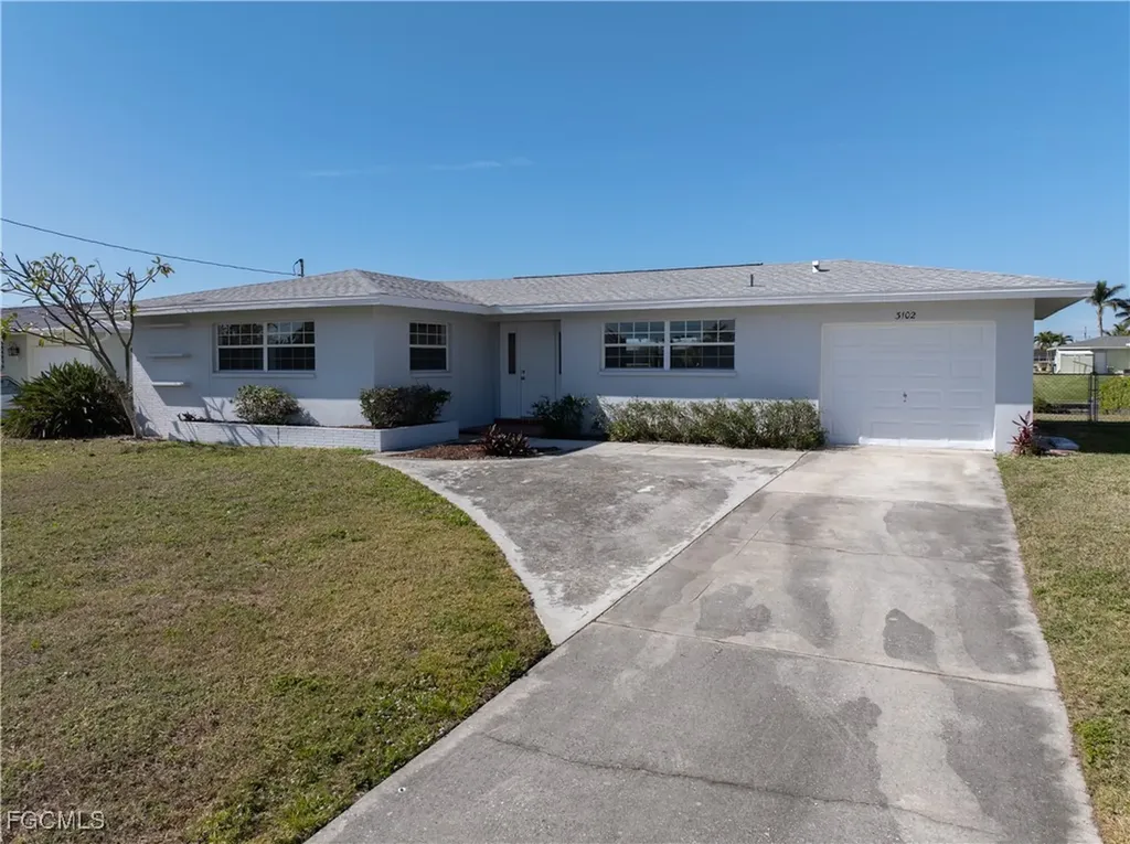 3102 SE 18th Avenue Cape Coral FL 33904