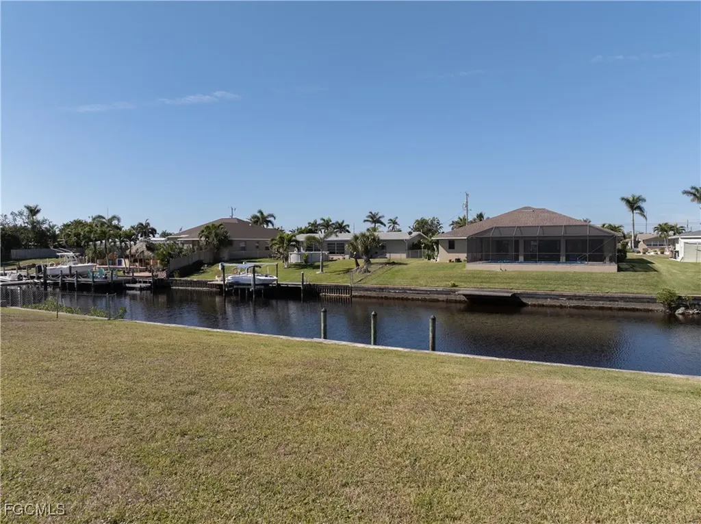 3102 SE 18th Avenue Cape Coral FL 33904
