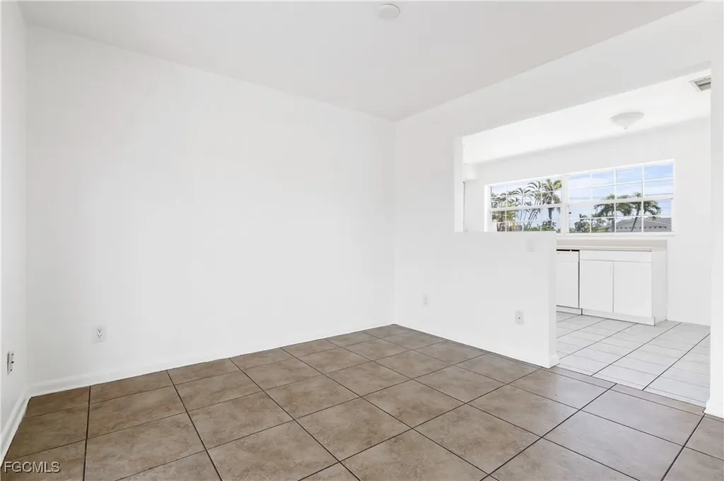 3102 SE 18th Avenue Cape Coral FL 33904