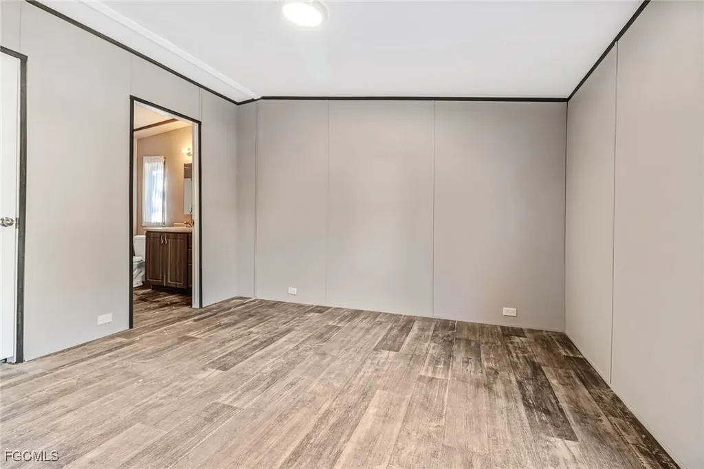 4992 Mars Street Fort Myers FL 33905