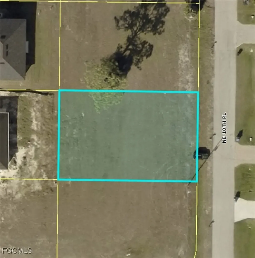 4004 NE 10th Place Cape Coral FL 33909