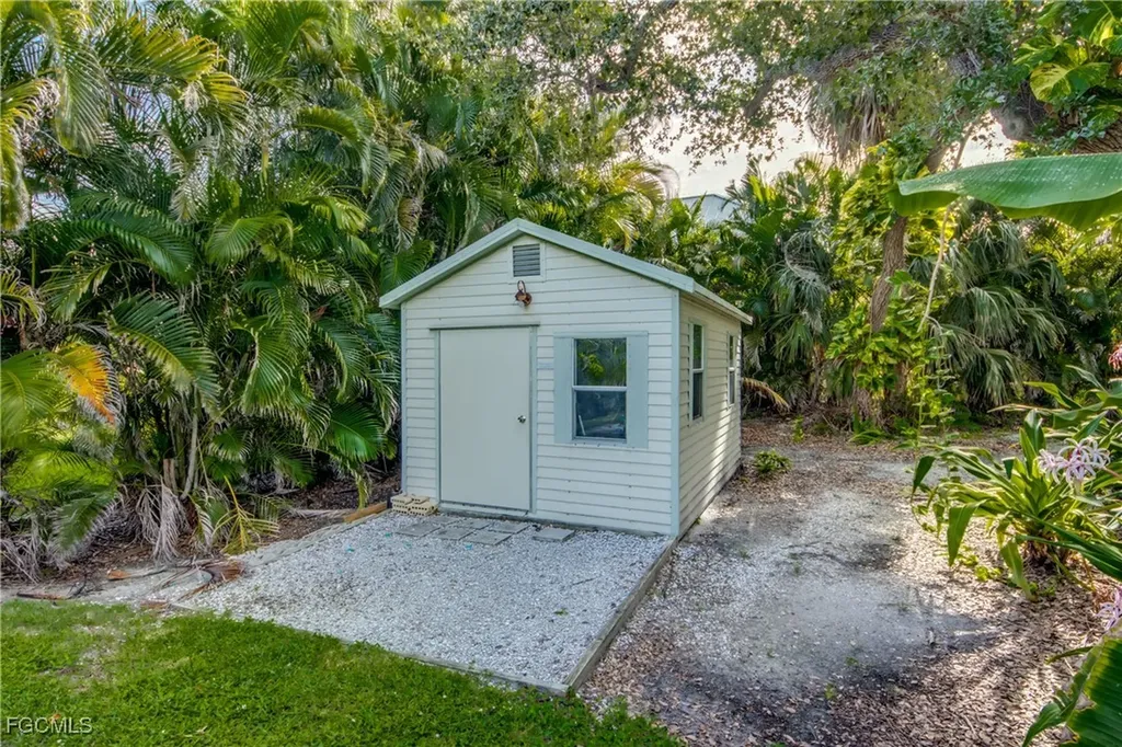 2660 Date Street St. James City FL 33956