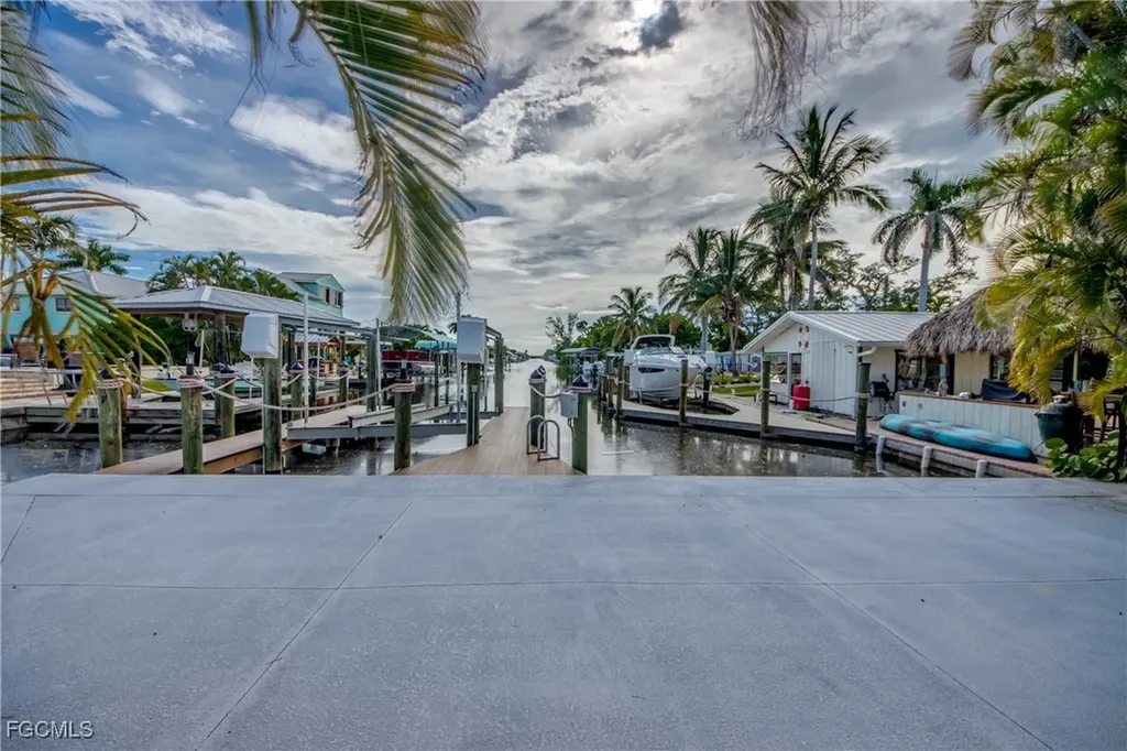 2660 Date Street St. James City FL 33956