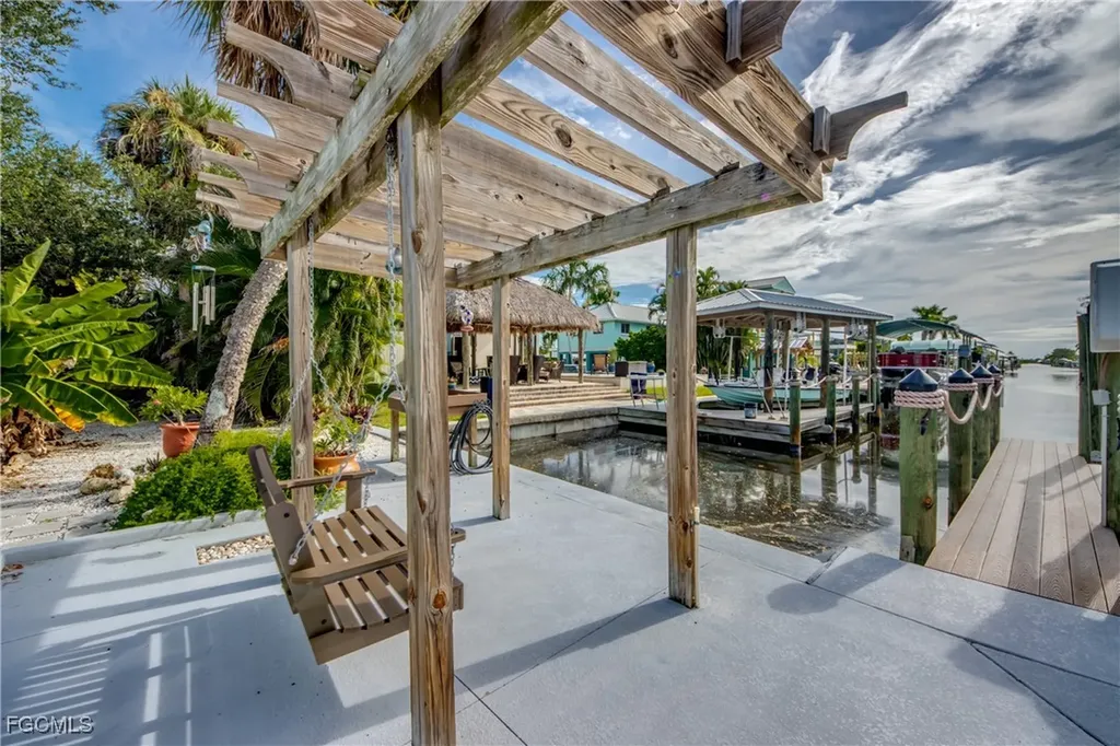 2660 Date Street St. James City FL 33956