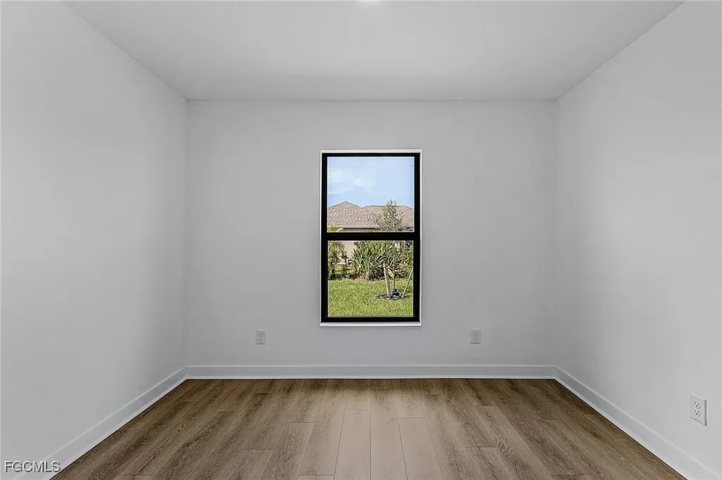 521 NW 23rd Street Cape Coral FL 33993