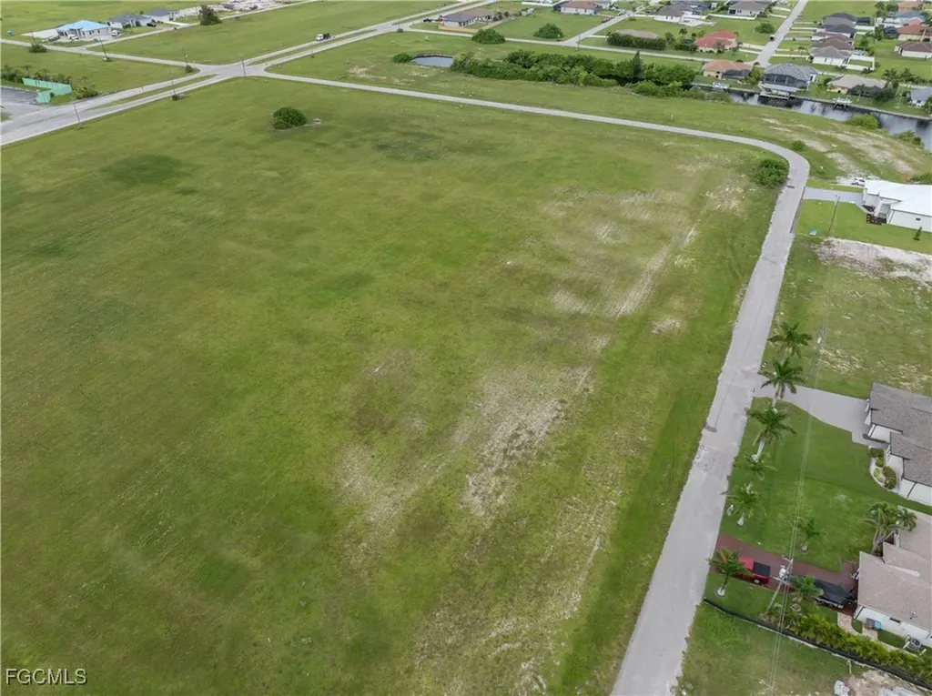 3216 NW 9th Street Cape Coral FL 33993