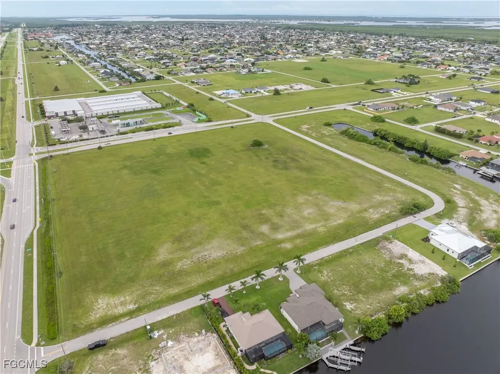 3216 NW 9th Street Cape Coral FL 33993