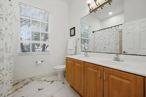 123 Via Santa Cruz Jupiter FL 33458