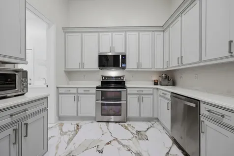123 Via Santa Cruz Jupiter FL 33458