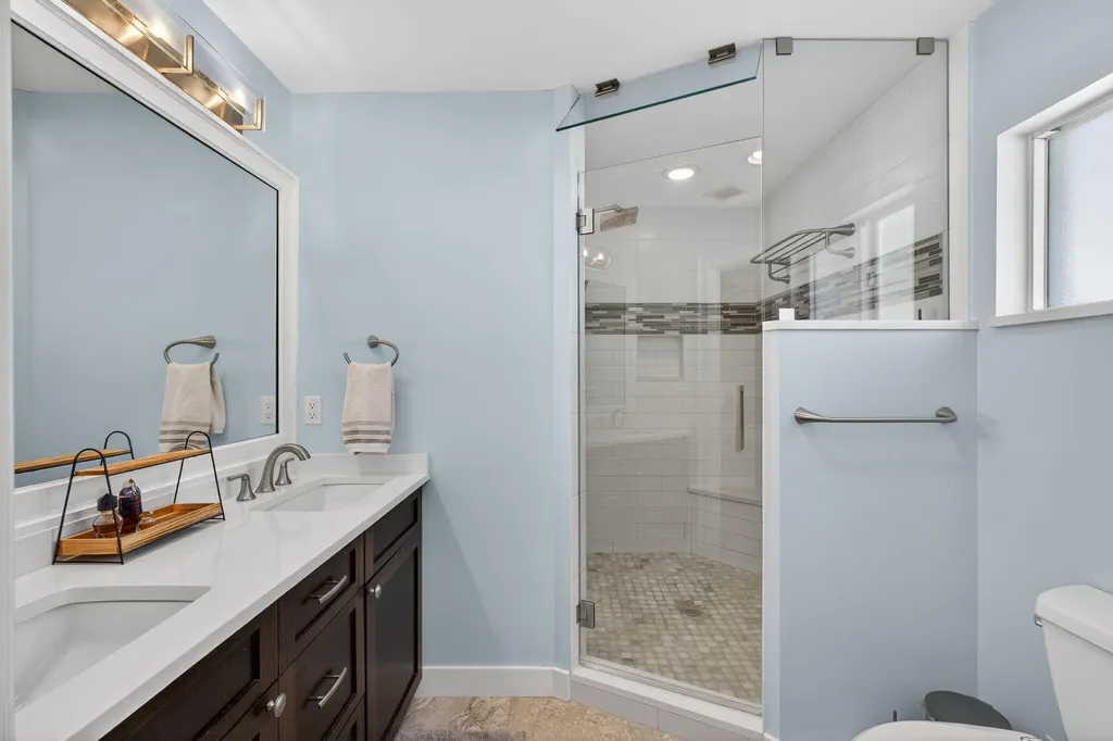 908 Penn Trail Jupiter FL 33458