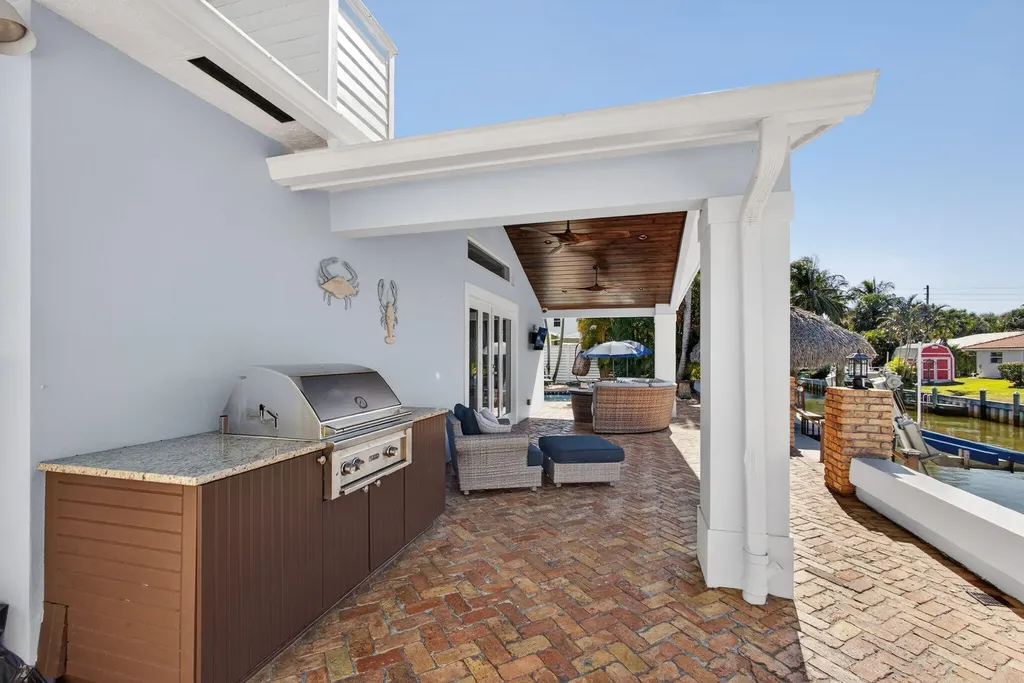 908 Penn Trail Jupiter FL 33458