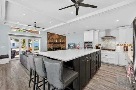908 Penn Trail Jupiter FL 33458