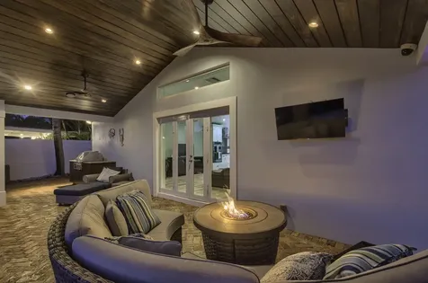 908 Penn Trail Jupiter FL 33458