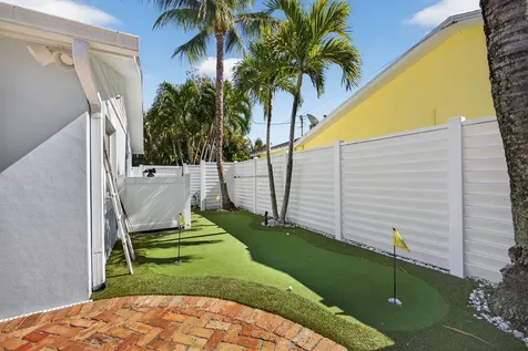 908 Penn Trail Jupiter FL 33458