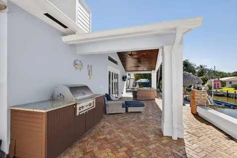 908 Penn Trail Jupiter FL 33458