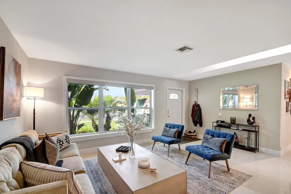 702 Grove Street Lake Worth Beach FL 33461