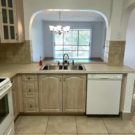 2302 Sunrise Fort Pierce FL 34949